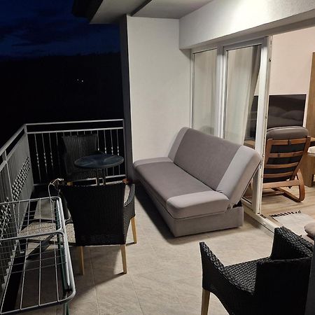 Apartma Med Oljkami - Portoroz Exterior foto