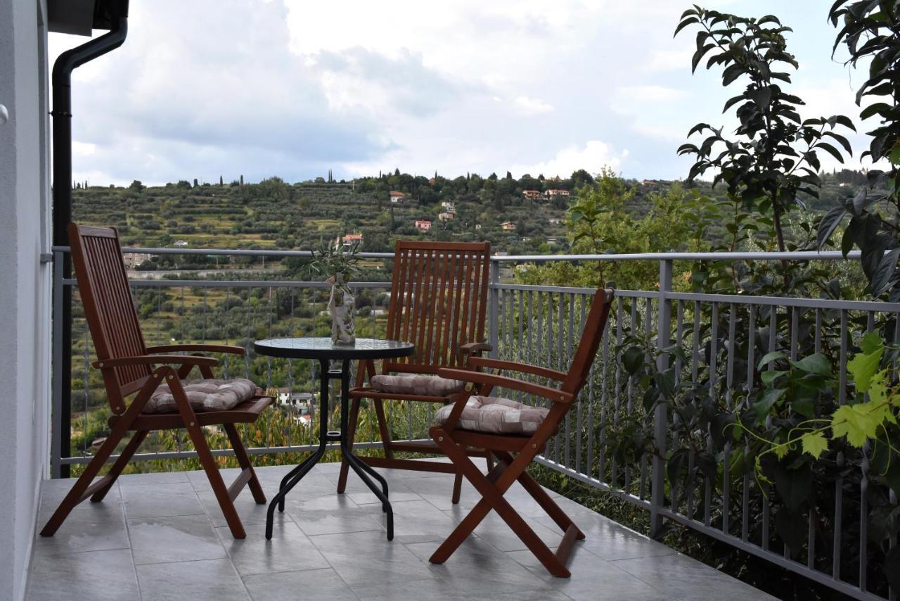 Apartma Med Oljkami - Portoroz Exterior foto